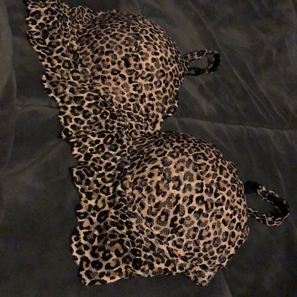 Leopard print VS Pink Bralette - Picture 2 of 6